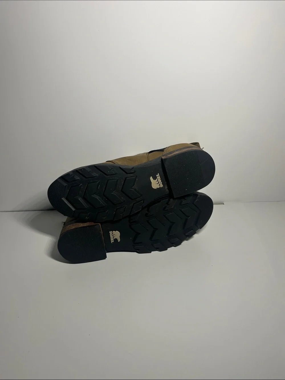 Sorel Emelie Chelsea boots